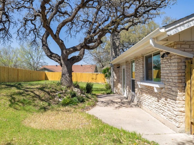 1403 E Applegate Dr, Austin, TX 78753 - view of yard with a patio area