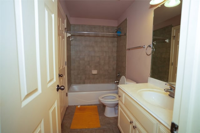 11608 Spicewood Pkwy Unit 38, Austin, TX 78750 - bathroom featuring tile patterned flooring, vanity, and shower / tub combination