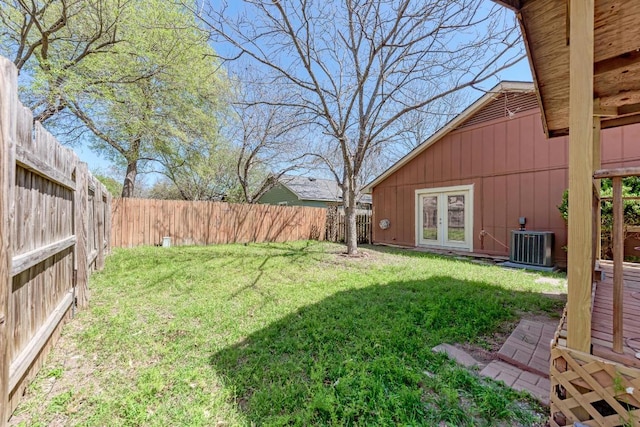 8610 Croydon Loop, Austin, TX 78748 - fenced backyard with french doors