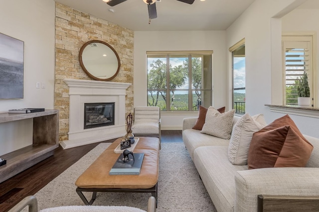 11521 Shadestone Ter, Austin, TX 78732 - photo 16