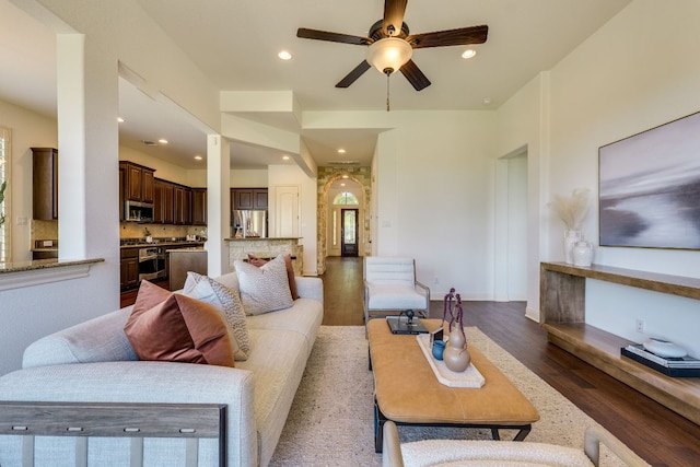11521 Shadestone Ter, Austin, TX 78732 - photo 18
