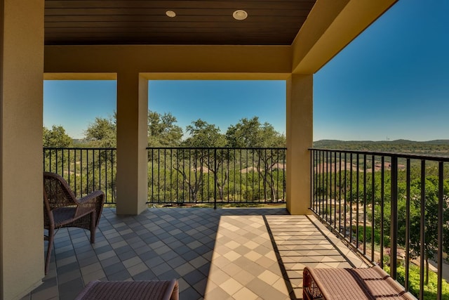 11521 Shadestone Ter, Austin, TX 78732 - photo 32