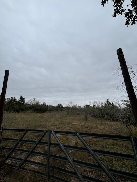 701 Patterson Rd, Flatonia, TX 78941