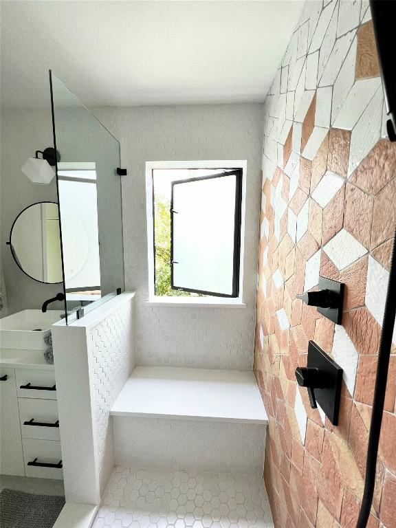 1100 Brass St Unit 2, Austin, TX 78702 - bathroom with vanity