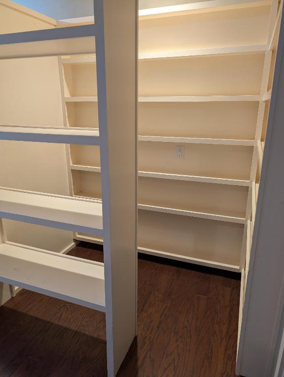 11214 Stormy Ridge Rd, Austin, TX 78739 - view of closet
