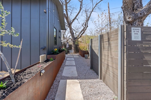 308 Onion St, Austin, TX 78702 - photo 39