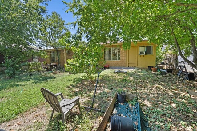 1905 Chestnut Ave, Austin, TX 78722 - view of green lawn