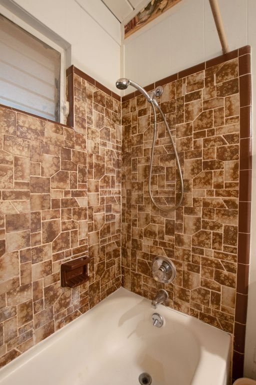502 N River Oaks Dr, Burnet, TX 78611 - photo 15