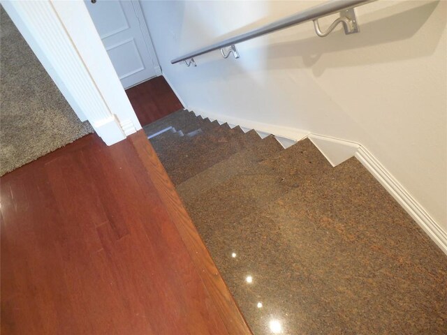 3501 Greystone Dr Unit 3501, Austin, TX 78731 - stairs with baseboards