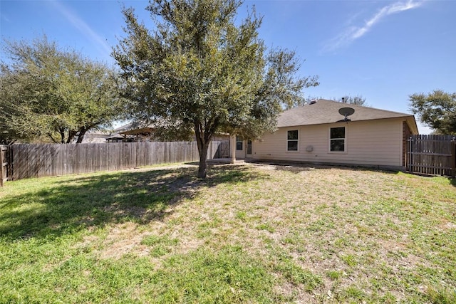 471 Bayou Bend Dr, Buda, TX 78610 - view of yard