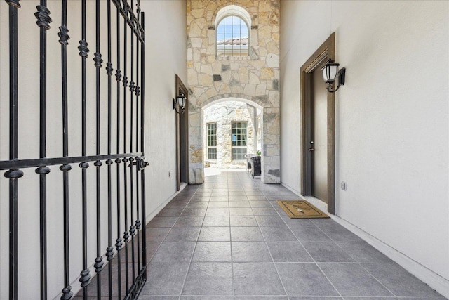 1600 Morning Moon Cir, Austin, TX 78732 - corridor with arched walkways