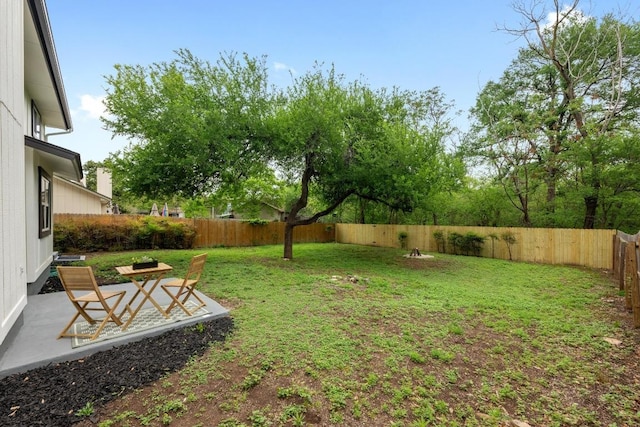 3005 Canter Ln, Austin, TX 78759 - view of yard with a patio
