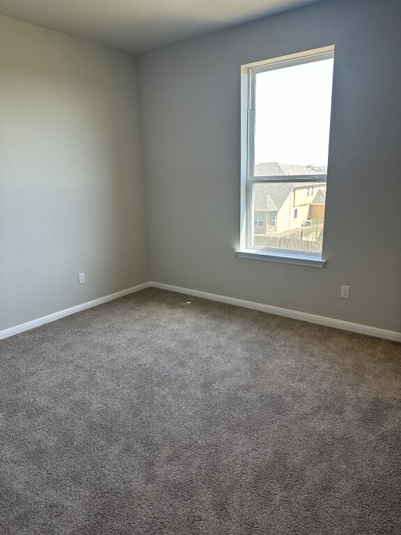 1020 Vista View Dr Unit 902, Georgetown, TX 78626 - photo 5
