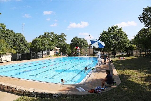 2310 Euclid Ave, Austin, TX 78704 - view of community pool