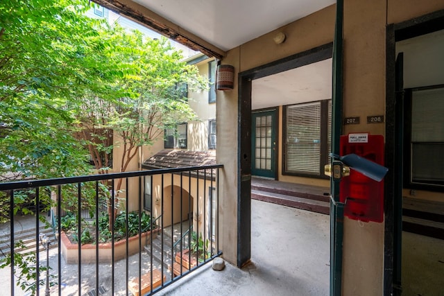 2110 Rio Grande St Unit 207, Austin, TX 78705 - view of balcony