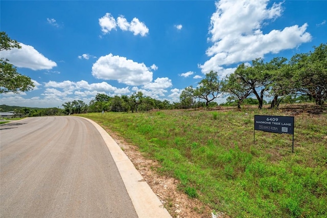 6409 Madrone Tree Ln, Austin, TX 78738