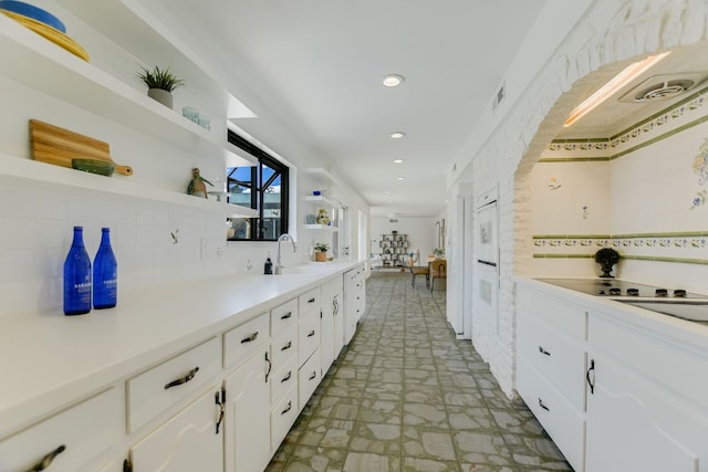 910 Old Stonehedge St, Austin, TX 78746 - photo 13