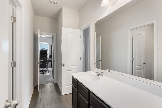277 Biscayne Bay Bnd, Kyle, TX 78640 - bathroom with vanity and baseboards