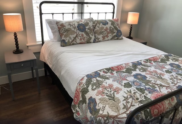 1407 S Myrtle St, Georgetown, TX 78626 - bedroom featuring wood finished floors