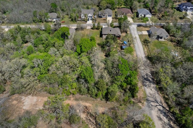 102 Kauloo Ct, Bastrop, TX 78602