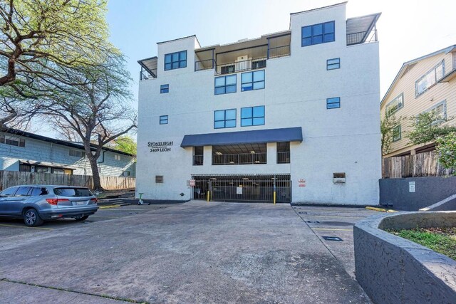 2409 Leon St Unit 104, Austin, TX 78705 - photo 1