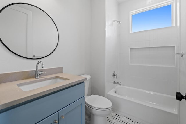 4525 S 3rd St, Austin, TX 78745 - full bath with vanity and bathtub / shower combination