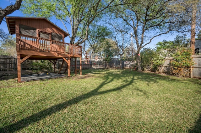 7603 Rustling Cv, Austin, TX 78731 - fenced backyard with a deck and stairway