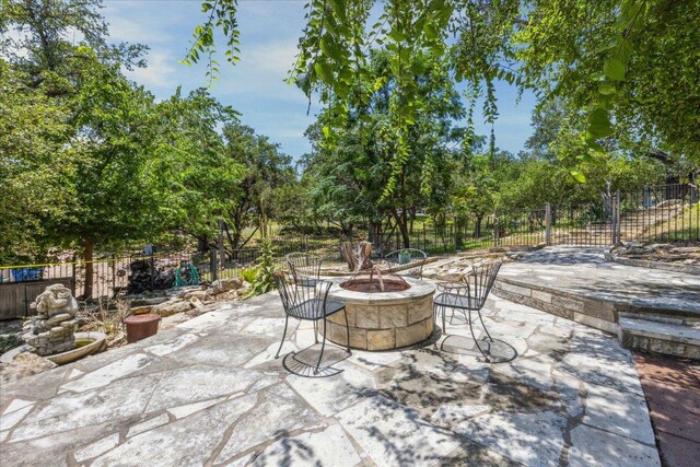 18510 Champions Cir, Lago Vista, TX 78645 - photo 16