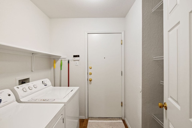 3919 Haleys Way, Round Rock, TX 78665 - laundry area with independent washer and dryer and baseboards