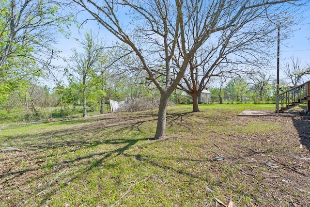 405 E Browning St, Manor, TX 78653 - view of yard with stairway