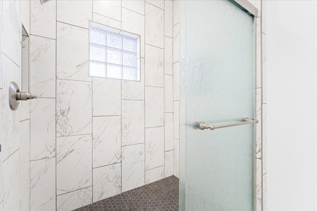 10502 Grand Oak Dr, Austin, TX 78750 - full bathroom with a stall shower