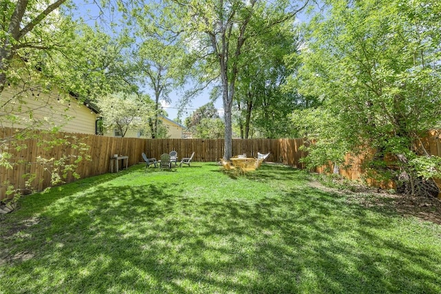 6306 Arnold Dr Unit 1, Austin, TX 78723 - view of yard
