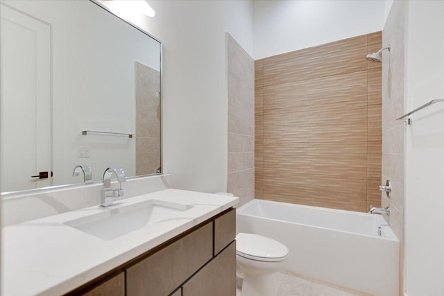 317 Azalea Ct, Horseshoe Bay, TX 78657 - full bathroom featuring toilet, vanity, and bathtub / shower combination