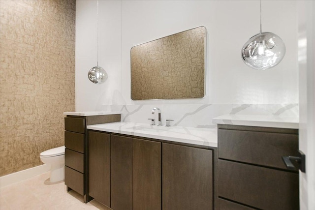 317 Azalea Ct, Horseshoe Bay, TX 78657 - bathroom with toilet and vanity