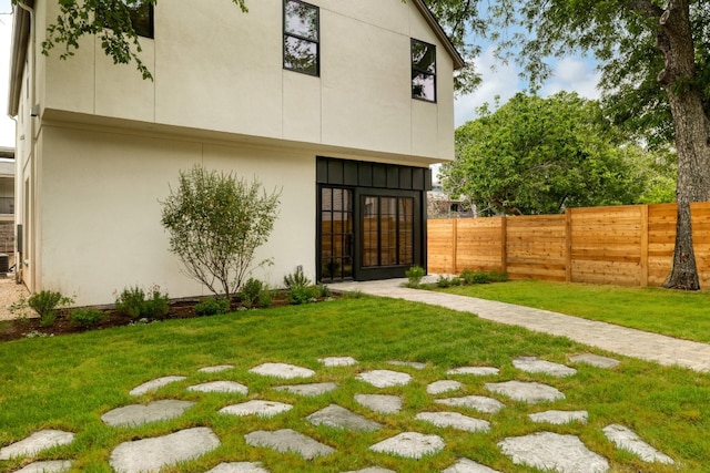 933 E 52nd St, Austin, TX 78751 - view of yard