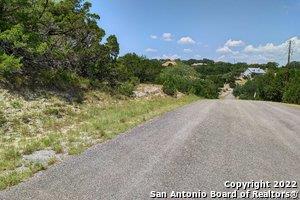 1590 Rose Ln, Canyon Lake, TX 78133 - photo 4