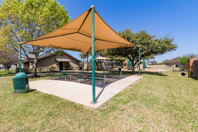 3519 Alexandrite Way, Round Rock, TX 78681 - view of community with a yard and a patio