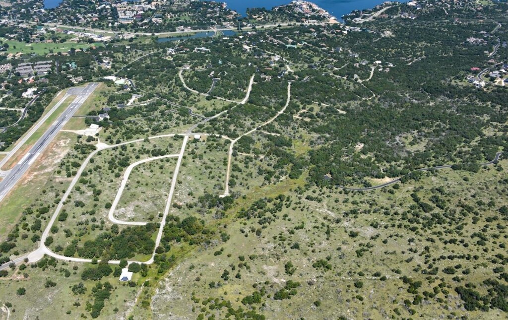 1105 Deep Shadows, Horseshoe Bay, TX 78657 - photo 3