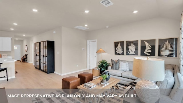 321 Heatherwood Ter, Marble Falls, TX 78654 - living area with recessed lighting, baseboards, visible vents, and light wood finished floors