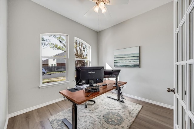 2974 Overland St, Round Rock, TX 78681 - office area featuring ceiling fan, wood finished floors, and vaulted ceiling