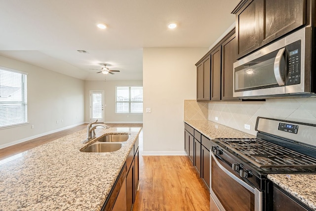 8000 Cottage Rose Dr, Austin, TX 78744 - photo 6