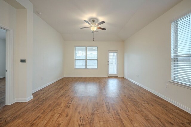 8005 Dampton Ln, Austin, TX 78744 - photo 13