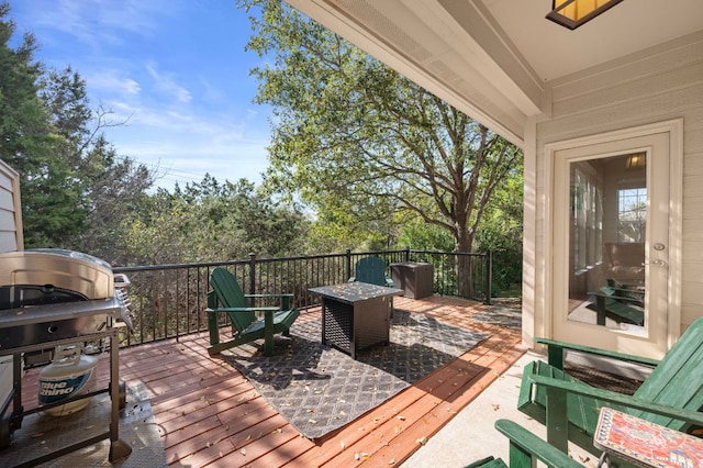 7901 SW Pkwy Unit 21, Austin, TX 78735 - view of wooden terrace