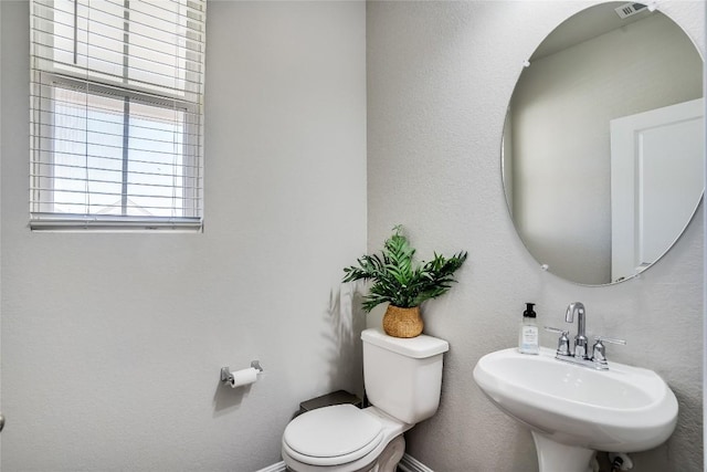 970 Lone Peak Way, Dripping Springs, TX 78620 - bathroom with a sink and toilet