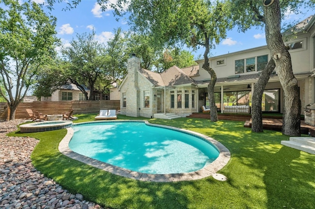 2928 Chatelaine Dr, Austin, TX 78746 - view of swimming pool with a pool with connected hot tub and a patio area