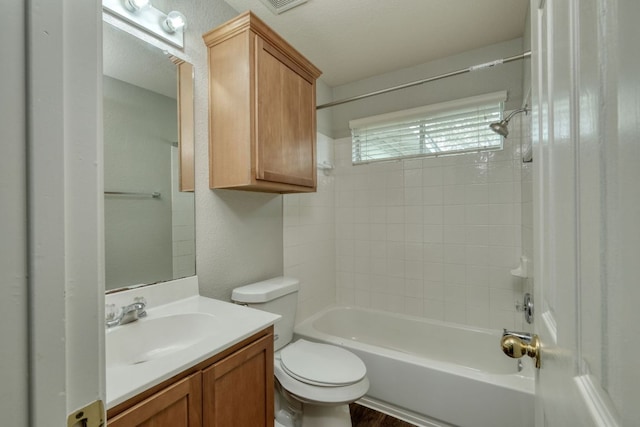 1225 Cardigan St, Cedar Park, TX 78613 - full bath featuring toilet, vanity, and bathtub / shower combination
