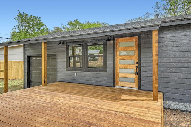 1601 N Redondo Dr, Austin, TX 78721 - view of wooden terrace