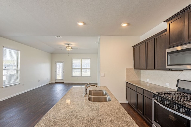 8100 Cottage Rose Dr, Austin, TX 78744 - photo 6