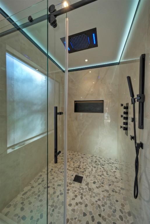 1701 Indian Camp Trl, Round Rock, TX 78681 - full bathroom with a shower stall