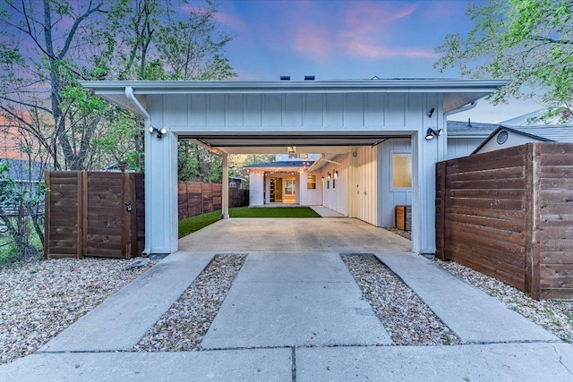 1811 Cedar Ave, Austin, TX 78702 - view of front of home